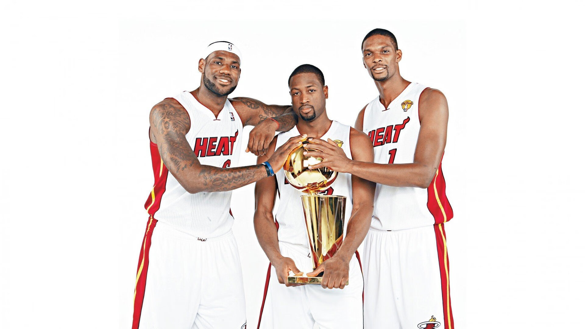 _热火坚守防线，迎来关键胜利_，热火揭幕战