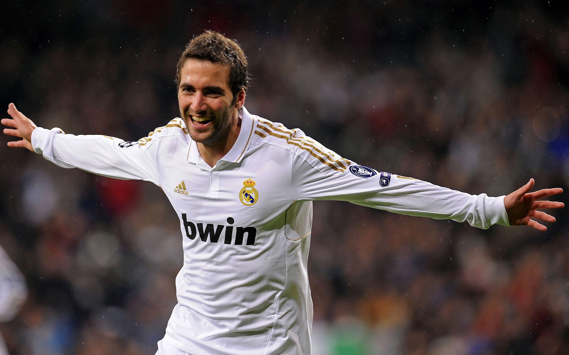 “英超最后冲刺，冠军悬念一触即发”，英超结局